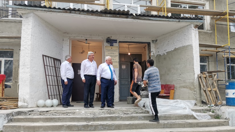 В самом разгаре капитальный ремонт Дома культуры с.Камлюково
