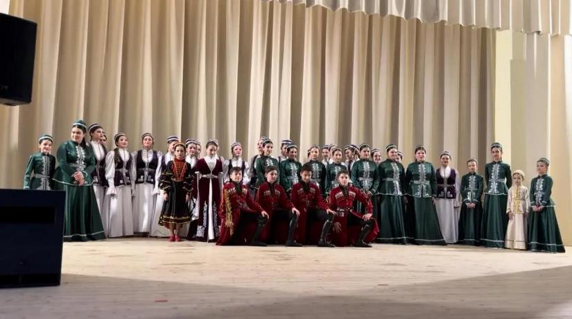 В Доме культуры с.п. Малка Зольского района состоялся сольный концерт хореографического ансамбля «ДжэгуакӀуэ» районной детской музыкальной школы