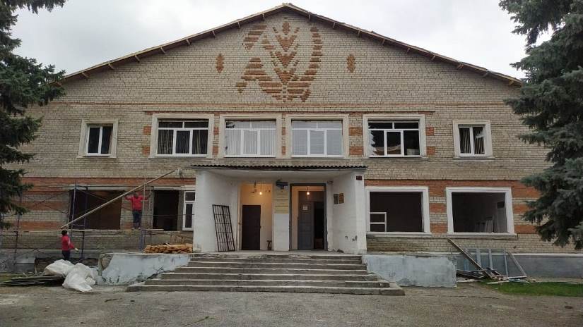 В рамках реализации нацпроекта «Культура» в с.п. Камлюково начат капитальный ремонт здания Дома культуры