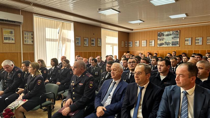 Врио главы местной администрации Зольского района Ауес Беев поздравил личный состав Отдела МВД России по Зольскому району 